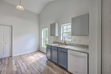 Brand New Roof! This home is perfect if you want something that on Golf Club At Wescott Plantation in South Carolina - for sale on GolfHomes.com, golf home, golf lot