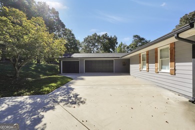 Lakefront Living in Turtle Cove! Welcome to this stunning on Turtle Cove Golf Course in Georgia - for sale on GolfHomes.com, golf home, golf lot