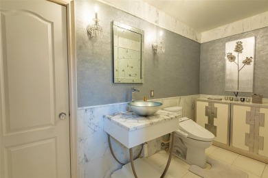 Welcome to this immaculate 6-bedroom, 4.5-bathroom Colonial on Fresh Meadow Country Club in New York - for sale on GolfHomes.com, golf home, golf lot