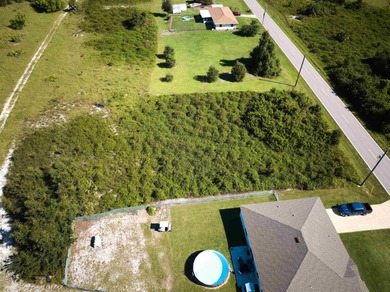 Build your dream home in the desirable Harbor Heights on Deep Creek Golf Club in Florida - for sale on GolfHomes.com, golf home, golf lot