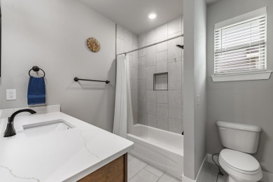 Discover serene living in Bella Vista! This beautifully on Bella Vista Country Club - Highlands in Arkansas - for sale on GolfHomes.com, golf home, golf lot