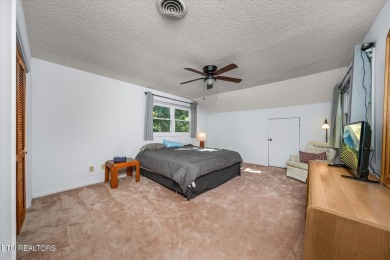Looking for a stunning townhouse with views of the 16th hole of on Druid Hills Golf Club in Tennessee - for sale on GolfHomes.com, golf home, golf lot