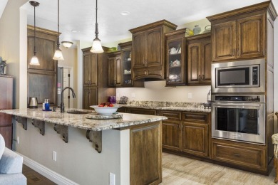 You will enjoy 1401 Stoneycreek Circle at the Easy Life in on Ledgestone Country Club and Golf Course in Missouri - for sale on GolfHomes.com, golf home, golf lot