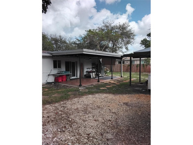 Beautiful home in Lauderdale Golf Estates with an unobstructed on Fort Lauderdale Country Club in Florida - for sale on GolfHomes.com, golf home, golf lot