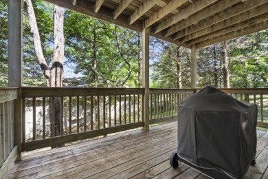 You will enjoy 1401 Stoneycreek Circle at the Easy Life in on Ledgestone Country Club and Golf Course in Missouri - for sale on GolfHomes.com, golf home, golf lot