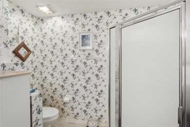 Welcome to this spacious and versatile 2-bedroom, 2-bathroom on Scepter Golf Club in Florida - for sale on GolfHomes.com, golf home, golf lot