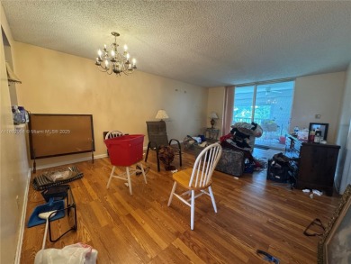 Welcome to this cozy 2-bedroom, 2-bathroom condo on the 3rd on Oriole Golf and Tennis Club in Florida - for sale on GolfHomes.com, golf home, golf lot