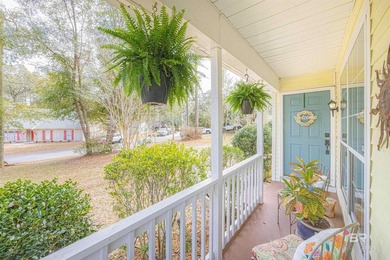 Open House Sunday 3/15/26 from 2:00pm-4:00pm. Summer will never on Lake Forest Yacht and Country Club in Alabama - for sale on GolfHomes.com, golf home, golf lot