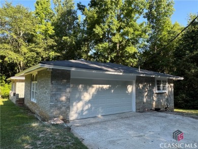 Calling all NATURE LOVER'S, looking for privacy?  This property on Goshen Plantation Golf Club in Georgia - for sale on GolfHomes.com, golf home, golf lot