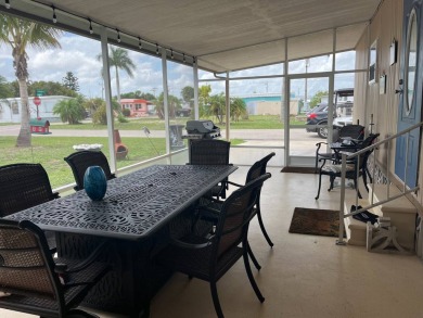Gorgeous totally remodeled home!!  1,100 Sq Ft.  Addition 3rd on Six Lakes Country Club in Florida - for sale on GolfHomes.com, golf home, golf lot