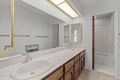 Check out this beautiful partially furnished Lazy Fox Villa on Wickenburg Country Club in Arizona - for sale on GolfHomes.com, golf home, golf lot