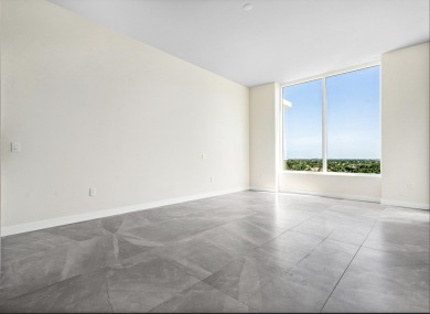Floor-to-ceiling glass wraps this SouthEast corner penthouse on Boca Raton Resort and Club in Florida - for sale on GolfHomes.com, golf home, golf lot