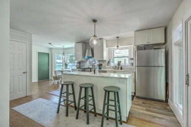 Welcome to this beautifully maintained 3-bedroom, 2.5-bath home on Shadowmoss Plantation Golf Club in South Carolina - for sale on GolfHomes.com, golf home, golf lot