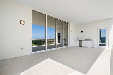 Floor-to-ceiling glass wraps this SouthEast corner penthouse on Boca Raton Resort and Club in Florida - for sale on GolfHomes.com, golf home, golf lot