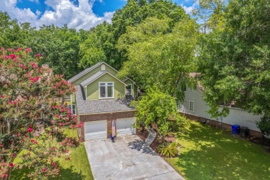 Welcome to this beautifully maintained 3-bedroom, 2.5-bath home on Shadowmoss Plantation Golf Club in South Carolina - for sale on GolfHomes.com, golf home, golf lot