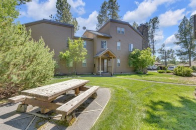 Location, location, location! This Kitty Hawk Condominium has a on Sunriver Woodlands Golf Course in Oregon - for sale on GolfHomes.com, golf home, golf lot