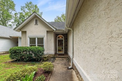 Waterfront townhouse in the sought-after community of Links of on Links O Tryon in South Carolina - for sale on GolfHomes.com, golf home, golf lot