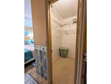 ALERT! PRICE REDUCED, DON'T MISS THIS OPPORTUNITY! Discover this on Royal Oaks Golf Club in Florida - for sale on GolfHomes.com, golf home, golf lot