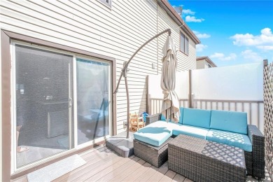 Enter into modern comfort and convenience with this beautifully on South Shore Golf Course in New York - for sale on GolfHomes.com, golf home, golf lot