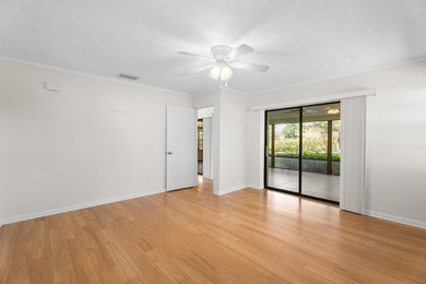 Immaculate 3 bedroom, 2 bath home in the desirable Lexington on Heritage Ridge Golf Club in Florida - for sale on GolfHomes.com, golf home, golf lot