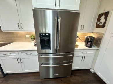A beautifully cared for and updated 2 bedrooms, 2 bathrooms with on Del Tura Golf and Country Club in Florida - for sale on GolfHomes.com, golf home, golf lot