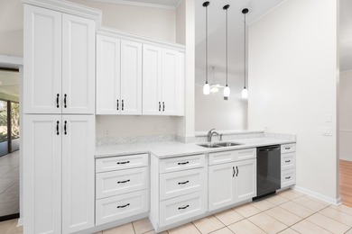 Immaculate 3 bedroom, 2 bath home in the desirable Lexington on Heritage Ridge Golf Club in Florida - for sale on GolfHomes.com, golf home, golf lot