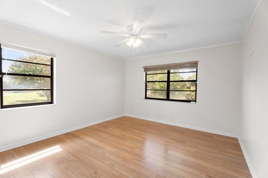 Immaculate 3 bedroom, 2 bath home in the desirable Lexington on Heritage Ridge Golf Club in Florida - for sale on GolfHomes.com, golf home, golf lot