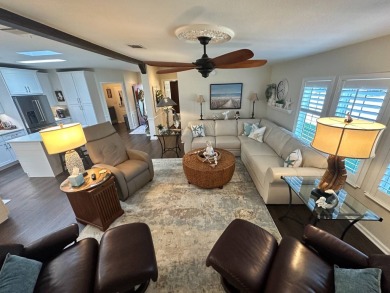 A beautifully cared for and updated 2 bedrooms, 2 bathrooms with on Del Tura Golf and Country Club in Florida - for sale on GolfHomes.com, golf home, golf lot