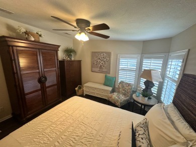 A beautifully cared for and updated 2 bedrooms, 2 bathrooms with on Del Tura Golf and Country Club in Florida - for sale on GolfHomes.com, golf home, golf lot