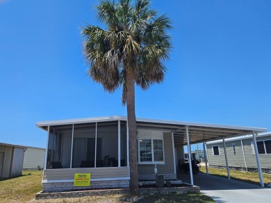 This worry-free, renovated 2-bedroom, 2-bath home, in the heart on The Links Golf Course in Florida - for sale on GolfHomes.com, golf home, golf lot