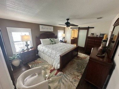 A beautifully cared for and updated 2 bedrooms, 2 bathrooms with on Del Tura Golf and Country Club in Florida - for sale on GolfHomes.com, golf home, golf lot