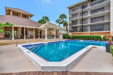 Beautifully updated Penthouse unit in Anchorage Condo with on Jonathans Landing Golf Club in Florida - for sale on GolfHomes.com, golf home, golf lot