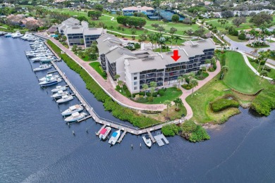 Beautifully updated Penthouse unit in Anchorage Condo with on Jonathans Landing Golf Club in Florida - for sale on GolfHomes.com, golf home, golf lot