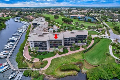 Beautifully updated Penthouse unit in Anchorage Condo with on Jonathans Landing Golf Club in Florida - for sale on GolfHomes.com, golf home, golf lot