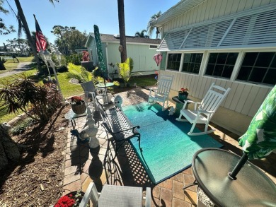 A beautifully cared for and updated 2 bedrooms, 2 bathrooms with on Del Tura Golf and Country Club in Florida - for sale on GolfHomes.com, golf home, golf lot