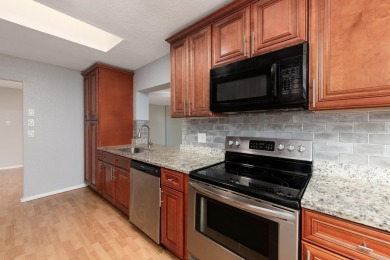 GORGEOUS, UPDATED, SKYLIGHTS, FANS, FRESHLY PAINTED, SCREENED on Forest Oaks Golf Club in Florida - for sale on GolfHomes.com, golf home, golf lot