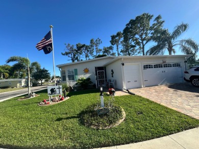 A beautifully maintained home with 2 split bedrooms, 2 bath and on Del Tura Golf and Country Club in Florida - for sale on GolfHomes.com, golf home, golf lot