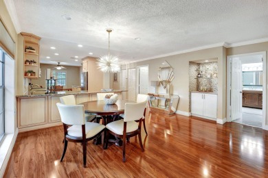 This absolutely beautiful  3-bedroom convertible, 2-bath condo on Hunters Run Golf and Country Club in Florida - for sale on GolfHomes.com, golf home, golf lot