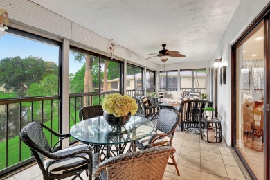 This absolutely beautiful  3-bedroom convertible, 2-bath condo on Hunters Run Golf and Country Club in Florida - for sale on GolfHomes.com, golf home, golf lot