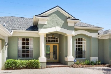 Under contract-accepting backup offers. Welcome to this on Northdale Golf and Tennis Club in Florida - for sale on GolfHomes.com, golf home, golf lot
