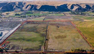 159 acres of flat usable potential.  Close proximity to airport on Gem County Golf Course in Idaho - for sale on GolfHomes.com, golf home, golf lot