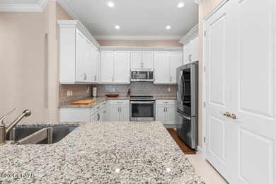 Are you looking for an active community with private golf club on Plantation Bay Golf and Country Club in Florida - for sale on GolfHomes.com, golf home, golf lot