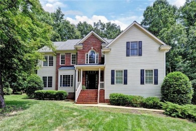 Impeccably maintained, transitional home in the heart of Ford's on Fords Colony Country Club in Virginia - for sale on GolfHomes.com, golf home, golf lot
