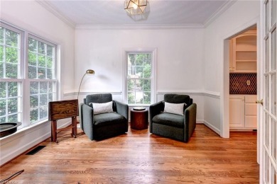 Impeccably maintained, transitional home in the heart of Ford's on Fords Colony Country Club in Virginia - for sale on GolfHomes.com, golf home, golf lot