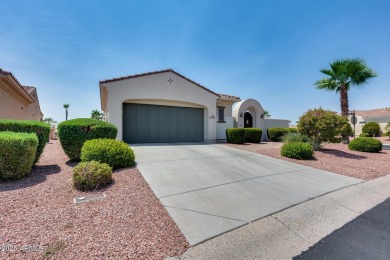 Enjoy resort-style living in the gated Corte Bella Country Club! on Corte Bella Golf Club in Arizona - for sale on GolfHomes.com, golf home, golf lot