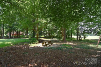 Beautiful, move-in ready home on the 10th green of Olde Sycamore on Olde Sycamore Golf Plantation in North Carolina - for sale on GolfHomes.com, golf home, golf lot