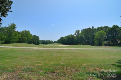 Beautiful, move-in ready home on the 10th green of Olde Sycamore on Olde Sycamore Golf Plantation in North Carolina - for sale on GolfHomes.com, golf home, golf lot