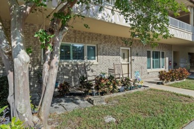 Spacious, ground floor, 1,650 sq. ft. 2BR/2.5BA first-floor on On Top Of The World Golf Course in Florida - for sale on GolfHomes.com, golf home, golf lot