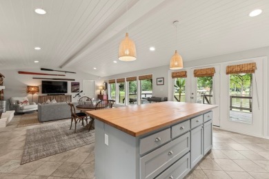 This exceptional property offers 352 feet of platted waterfront on Pinnacle Golf and Boat Club in Texas - for sale on GolfHomes.com, golf home, golf lot