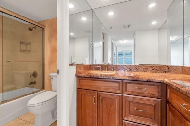 Spacious 3-bed, 2.5-bath condo in sought-after Palm Aire on Oaks on Palm-Aire Country Club and Resort - Palms in Florida - for sale on GolfHomes.com, golf home, golf lot